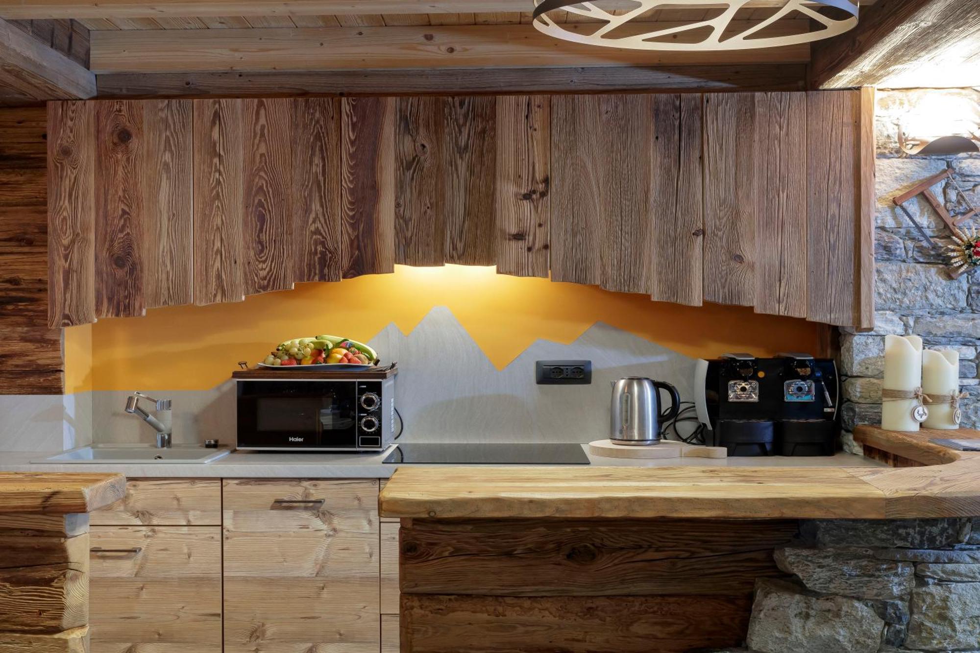 Chalet Matterhorn Francois - Central Ski Chalet With Spa And Breakfast, 100Mt Lift Breuil-Cervinia Extérieur photo