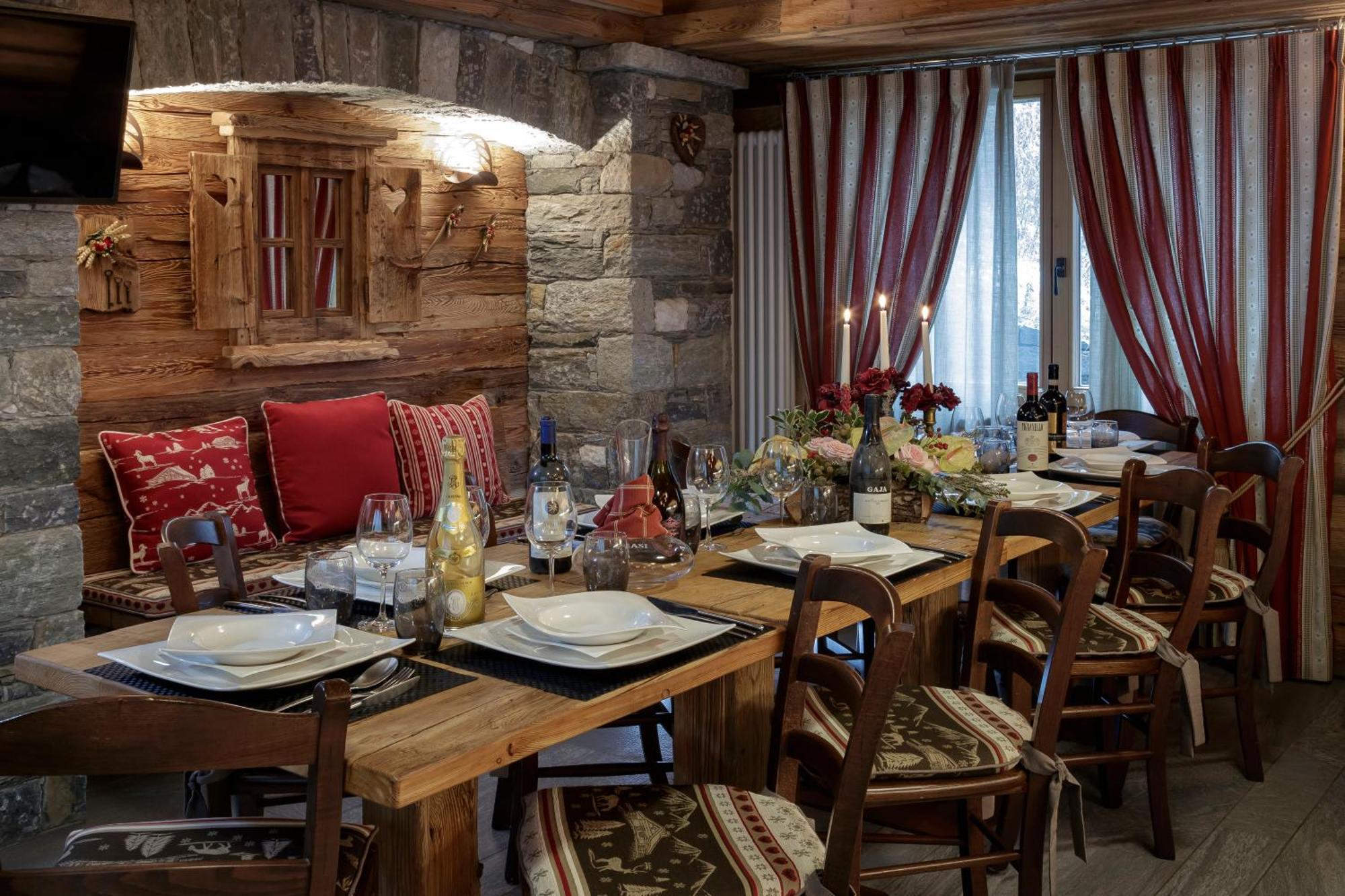 Chalet Matterhorn Francois - Central Ski Chalet With Spa And Breakfast, 100Mt Lift Breuil-Cervinia Extérieur photo