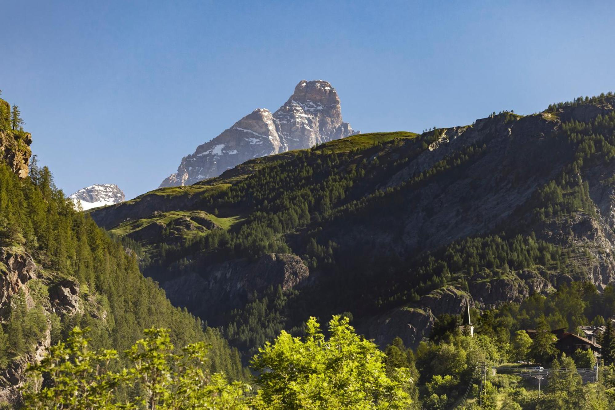 Chalet Matterhorn Francois - Central Ski Chalet With Spa And Breakfast, 100Mt Lift Breuil-Cervinia Extérieur photo
